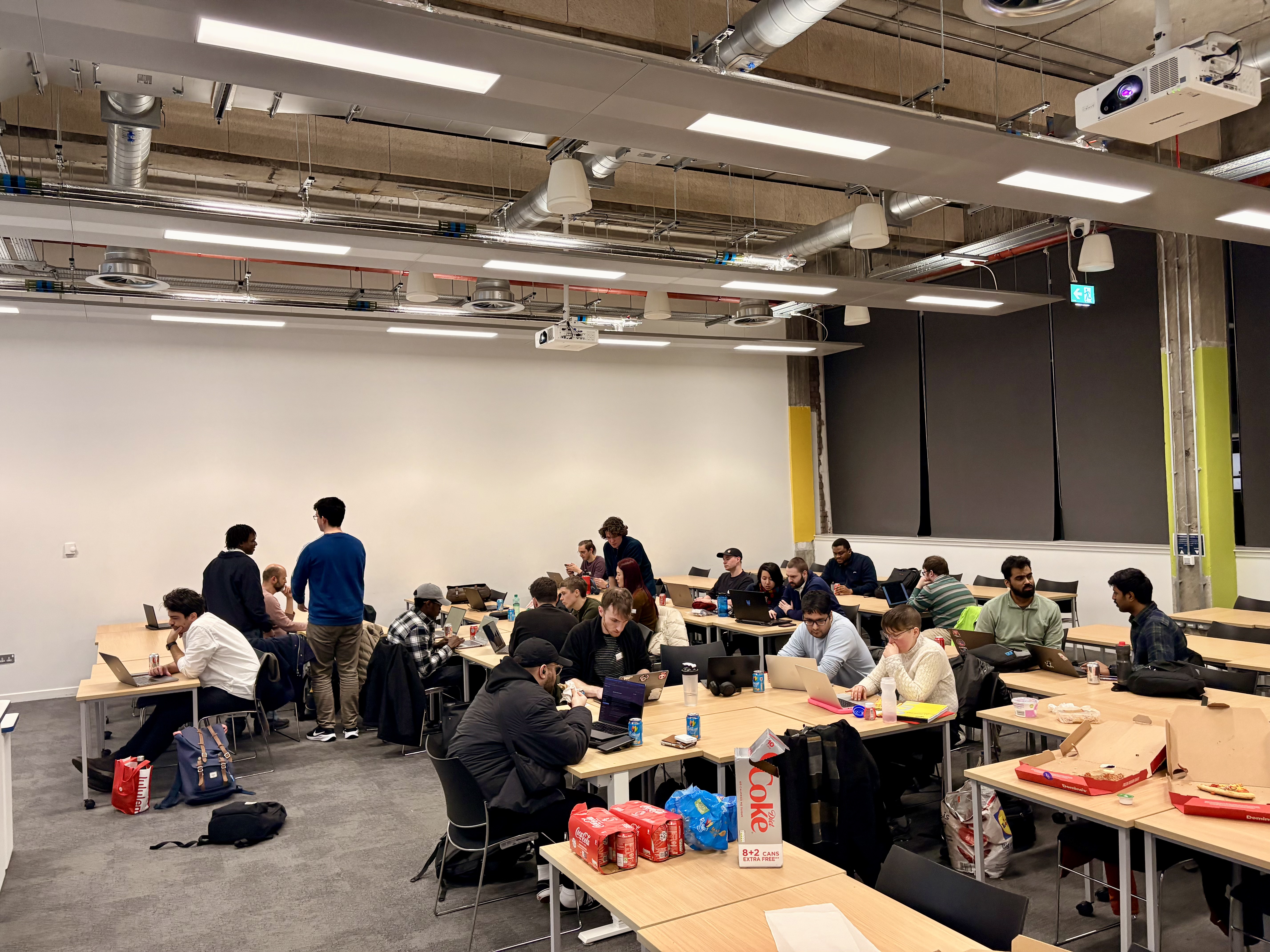 25 Coders, 25 Websites and a Lot of Pizza 🍕